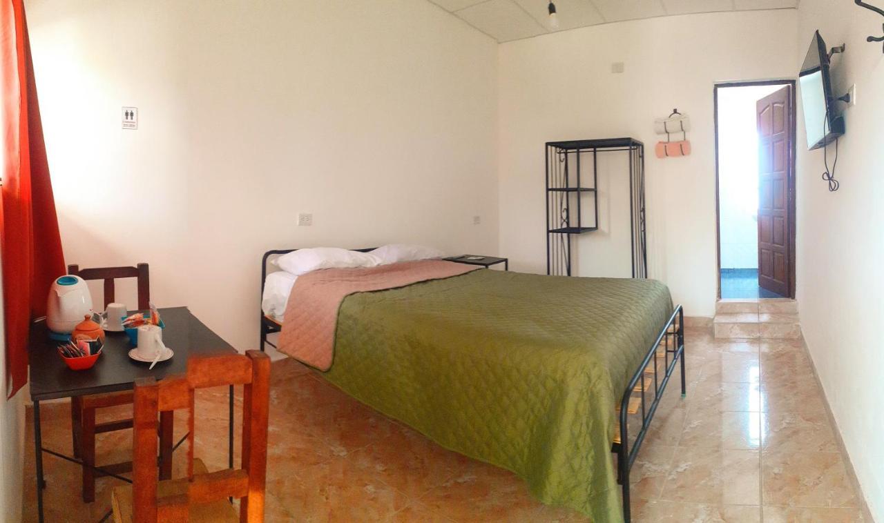 Hostal Los Faroles Chicoana Dış mekan fotoğraf