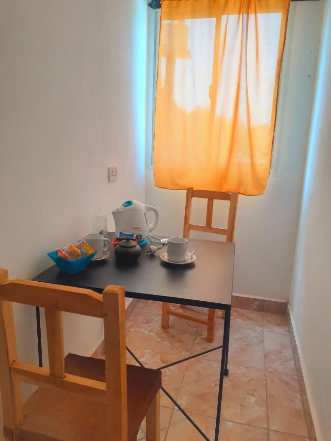 Hostal Los Faroles Chicoana Dış mekan fotoğraf