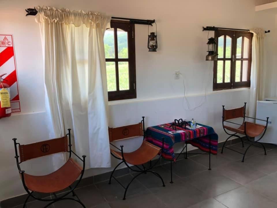 Hostal Los Faroles Chicoana Dış mekan fotoğraf
